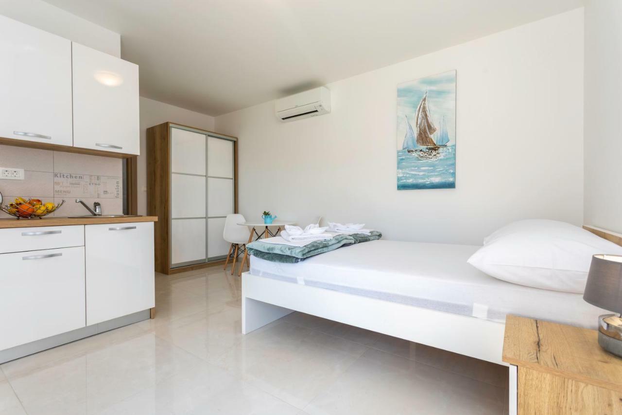 Apartments Mateo 2 Baška Eksteriør bilde
